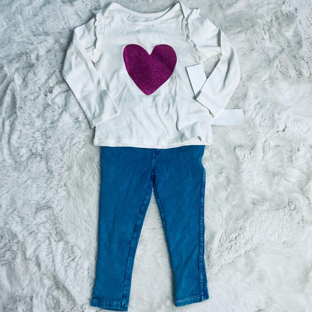 NEW- Harper and Canyon Heart Graphic Tee and Jeggings - 24MO